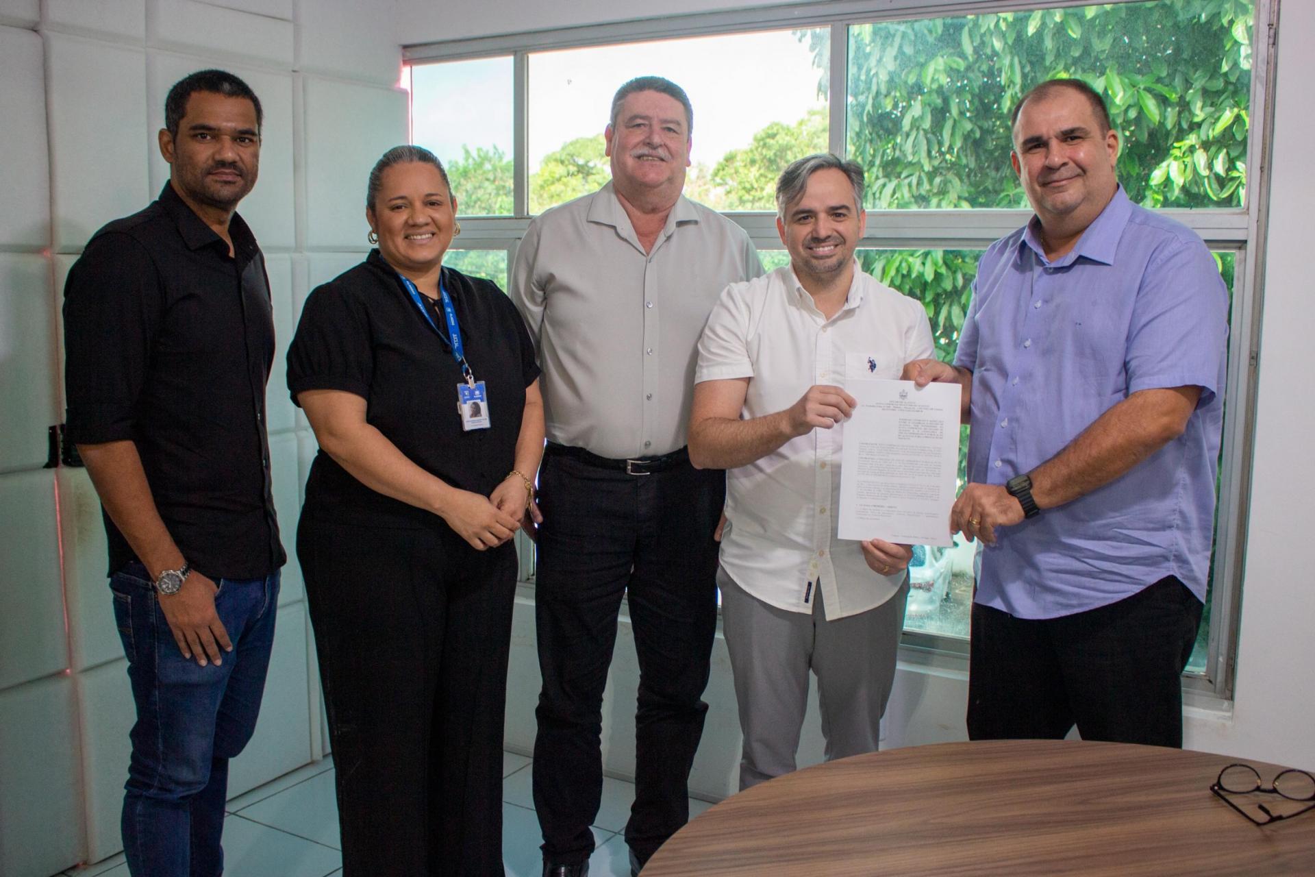 Juceal e Imprensa Oficial firmam parceria para guarda do acervo da autarquia de registro empresarial